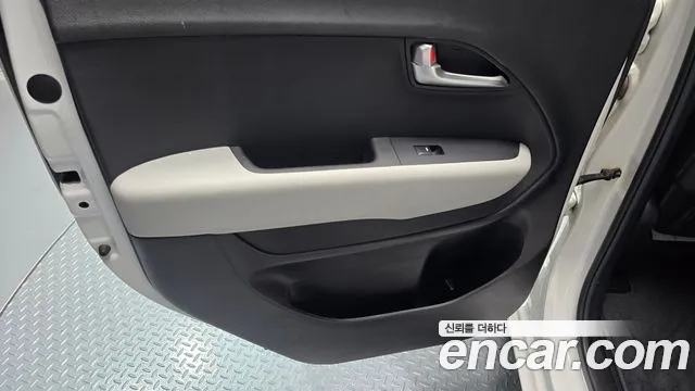 Kia RAY Новый Kia Ray Signature — Фото автомобиля 23
