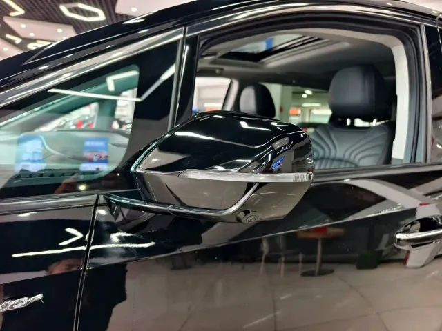 GAC Trumpchi M8 — Фото автомобиля 6