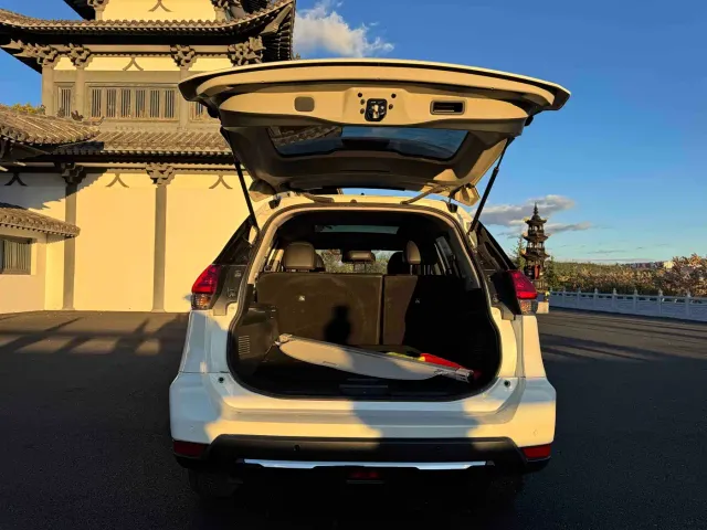 Nissan X-Trail — Фото автомобиля 20