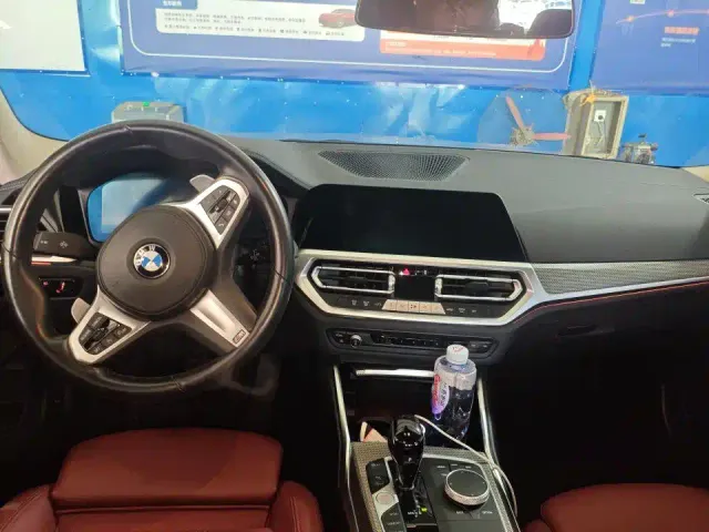 BMW 3 Series — Фото автомобиля 2
