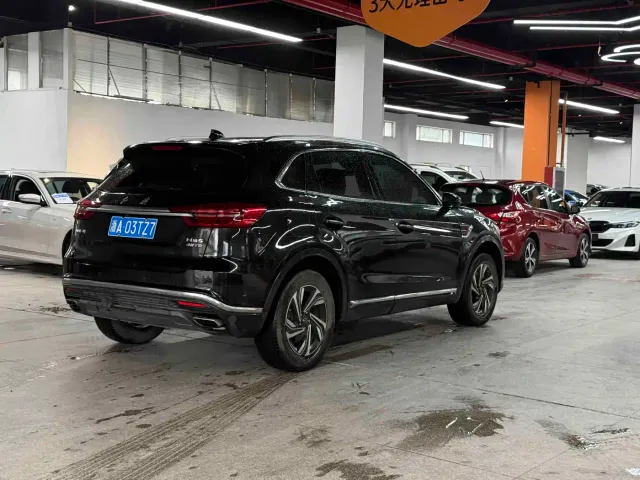 Hongqi HS5 — Фото автомобиля 6