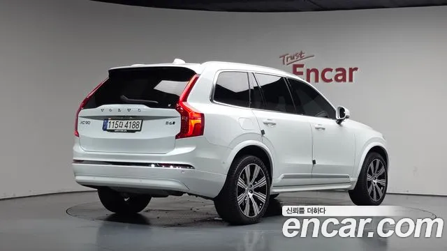 Фотография автомобиля — Volvo XC90 Generation 2