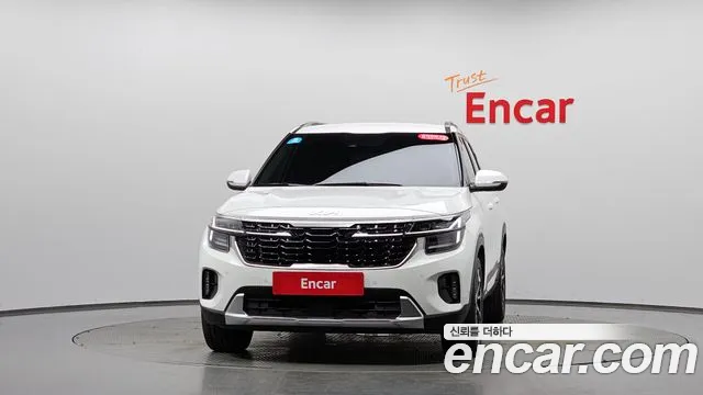 Kia Seltos Бензин 1.6 турбо 2WD — Фото автомобиля 3