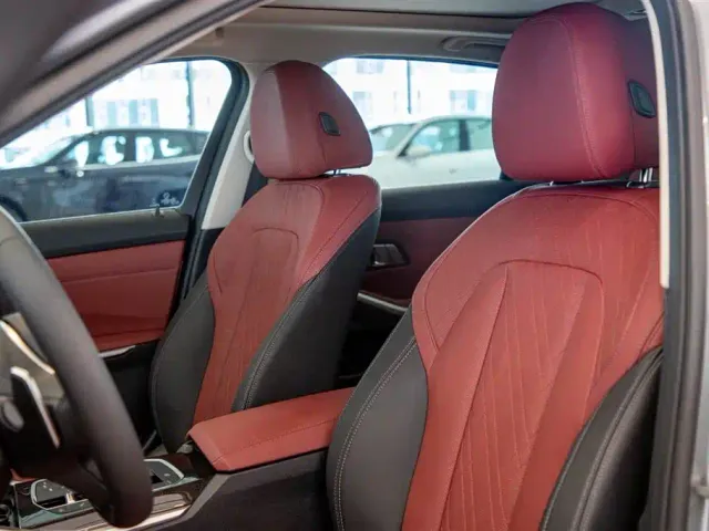 BMW 3 Series — Фото автомобиля 11