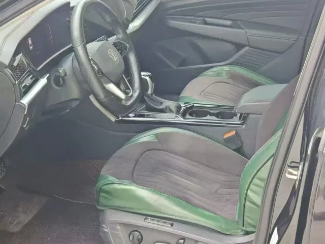 Volkswagen Passat — Фото автомобиля 6