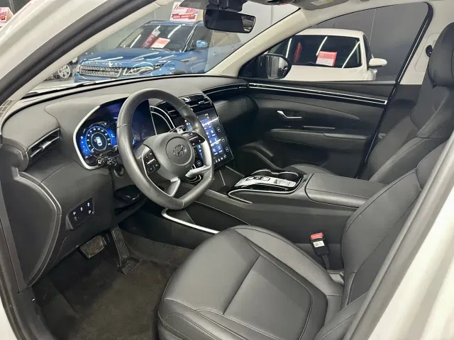 Hyundai Tucson — Фото автомобиля 8