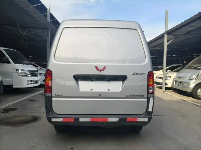 Wuling Zhiguang — Фото автомобиля 5