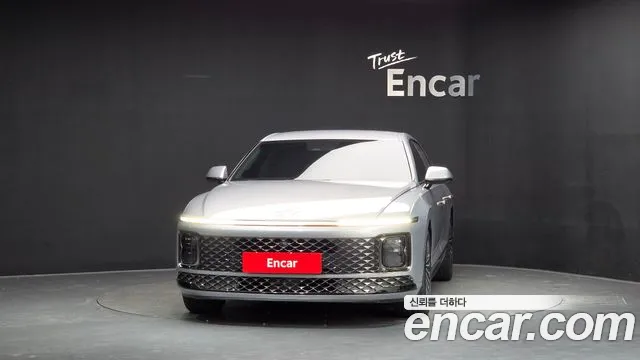 Hyundai Grandeur GN7 — Фото автомобиля 3
