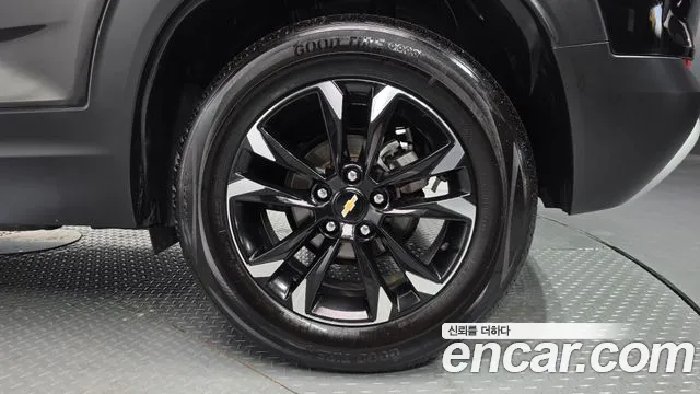 Chevrolet Trailblazer — Фото автомобиля 6