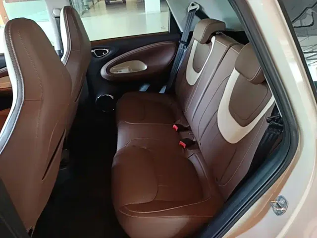 Wuling Bingo — Фото автомобиля 16