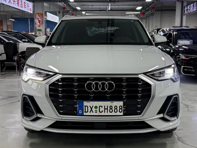 Audi Q3 — Фото автомобиля 2