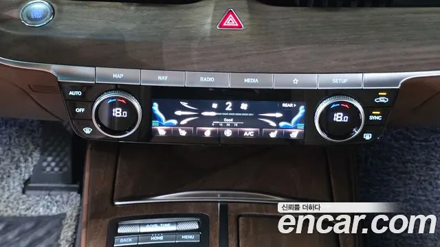Genesis G80 Бензин 3.5 турбо AWD — Фото автомобиля 25