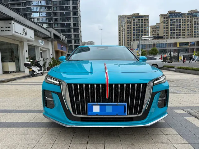 Hongqi H5 — Фото автомобиля 2