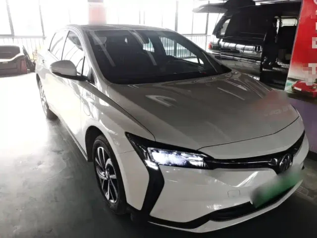 Buick Velite 6 — Фото автомобиля 3