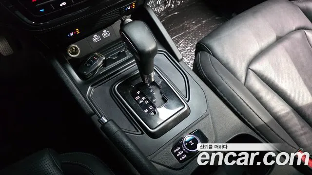 KG_Mobility_Ssangyong Rexton Новый Rexton Sport Дизель 2.2 4WD — Фото автомобиля 9