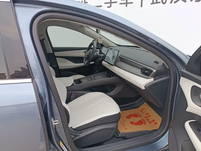 BYD Seal 05 DM-i — Фото автомобиля 16