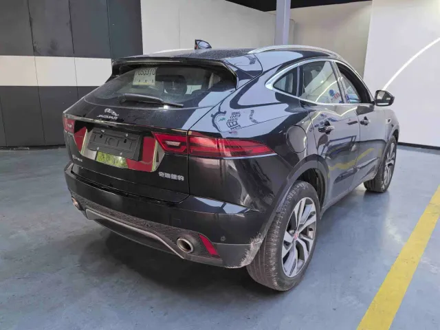 Jaguar Jaguar E-PACE 2024 Youth Sport Edition R-DYNAMIC — Фото автомобиля 8