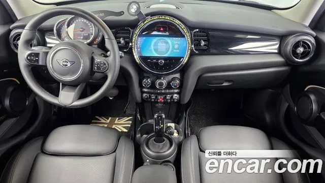 MINI Cooper — Фото автомобиля 10