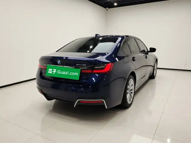 BMW i3 — Фото автомобиля 4