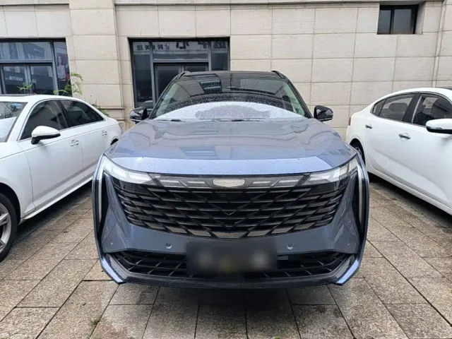 Geely Boyue L — Фото автомобиля 2