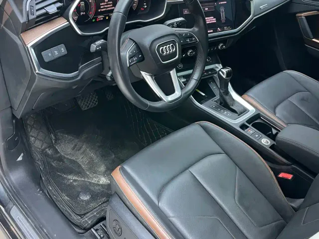 Audi Q3 — Фото автомобиля 14