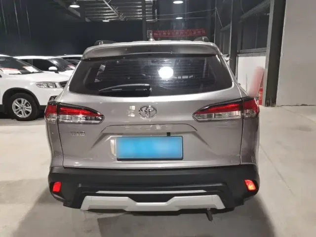 Toyota Corolla Cross — Фото автомобиля 5