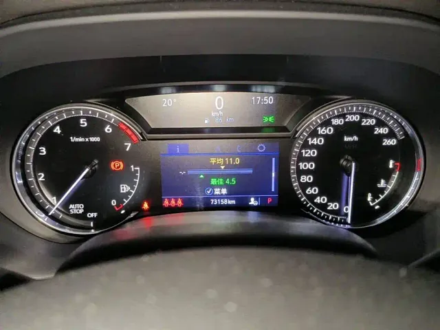 Cadillac CT4 — Фото автомобиля 4
