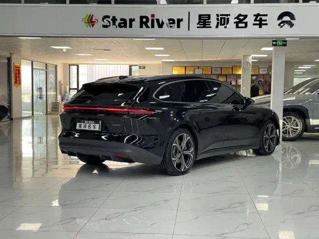 Nio ET5 Touring — Фото автомобиля 5