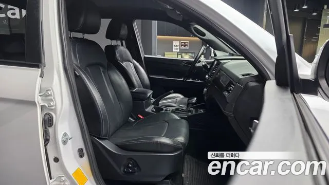 KG_Mobility_Ssangyong Rexton Новый Rexton Sport Khan Дизель 2.2 4WD — Фото автомобиля 11