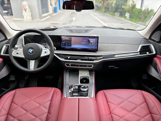 BMW X5 — Фото автомобиля 9