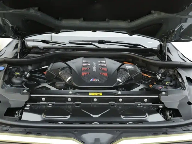 BMW XM — Фото автомобиля 16
