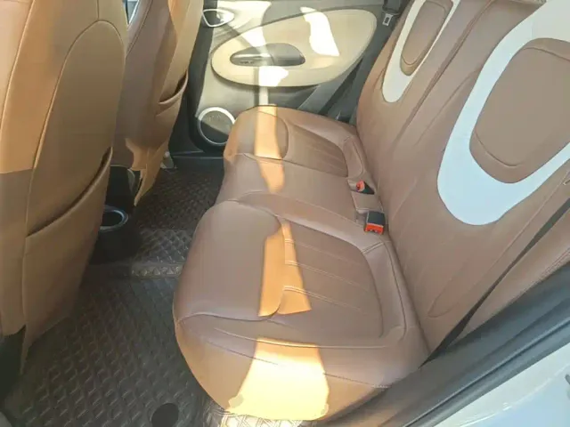 Wuling Bingo — Фото автомобиля 16