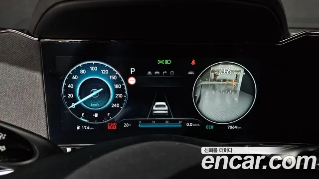 Hyundai AVANTE Новый Avante (CN7) — Фото автомобиля 8