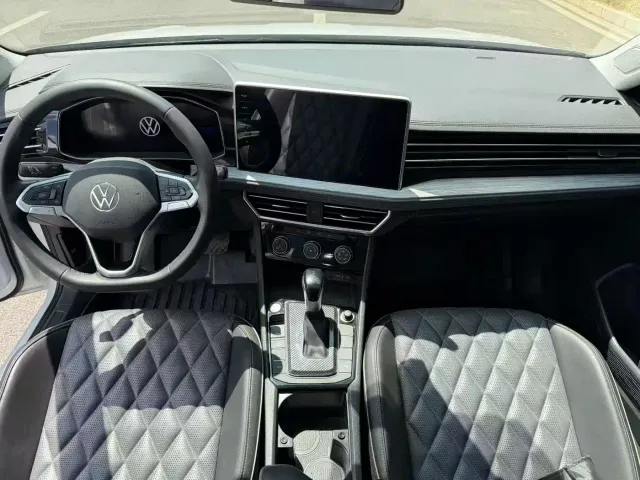 Volkswagen Sagitar — Фото автомобиля 5