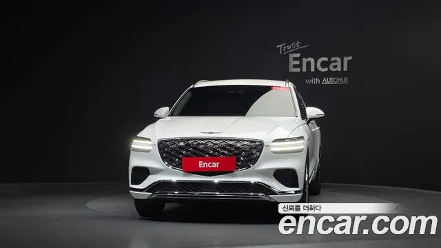 Genesis GV70 — Фото автомобиля 3