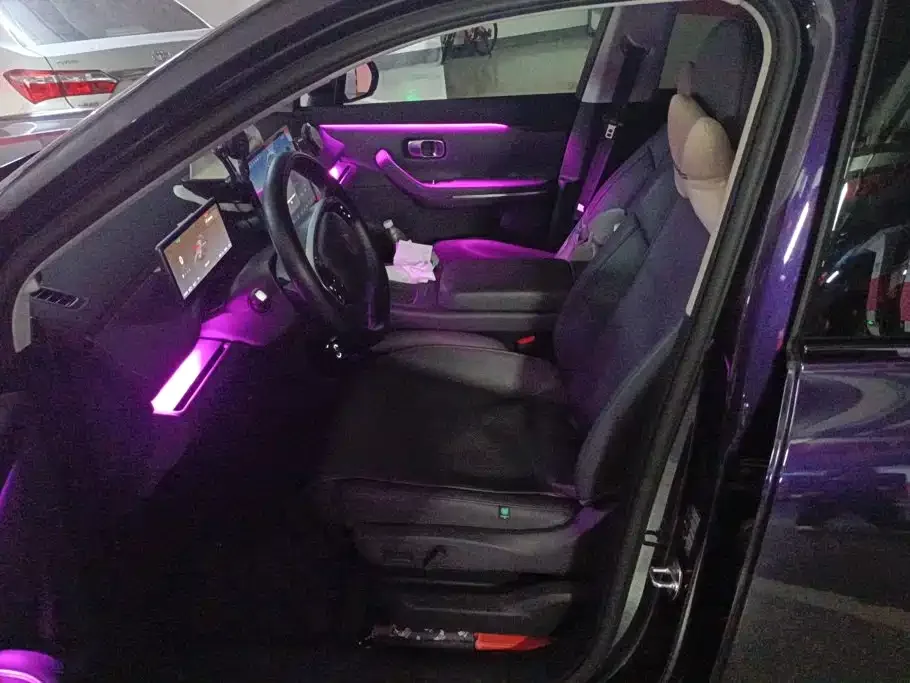 Leapmotor Leapmotor C16 2024 Extended Range 200 Premium Edition — Фото автомобиля 9