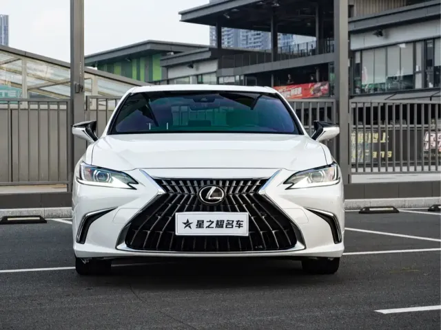 Lexus Lexus ES 2024 200 Premium Edition — Фото автомобиля 3