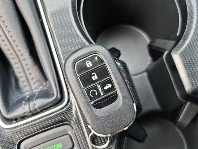 Honda Civic — Фото автомобиля 8