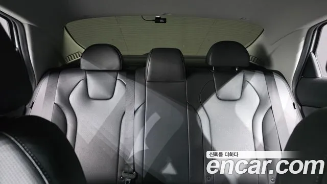 Hyundai Avante — Фото автомобиля 30