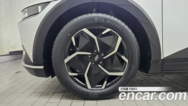 Hyundai Ioniq5 Ioniq5 Long Range AWD — Фото автомобиля 5