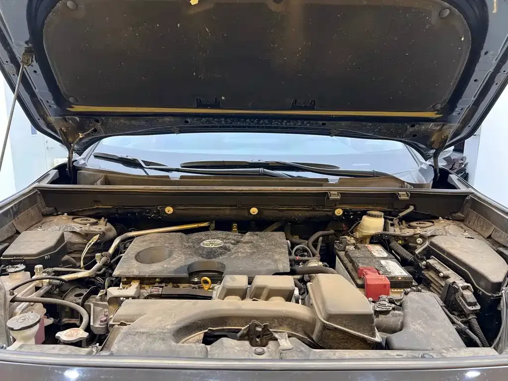 Toyota Wildlander 2023 2.0L CVT FWD LE — Фото автомобиля 7
