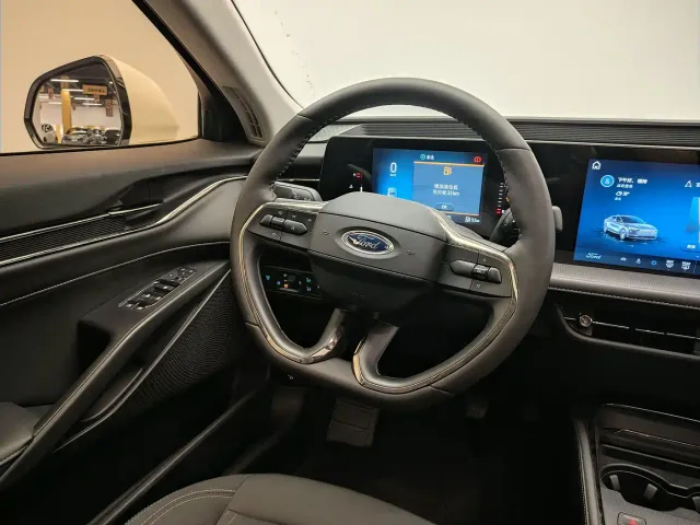 Ford Mondeo — Фото автомобиля 11
