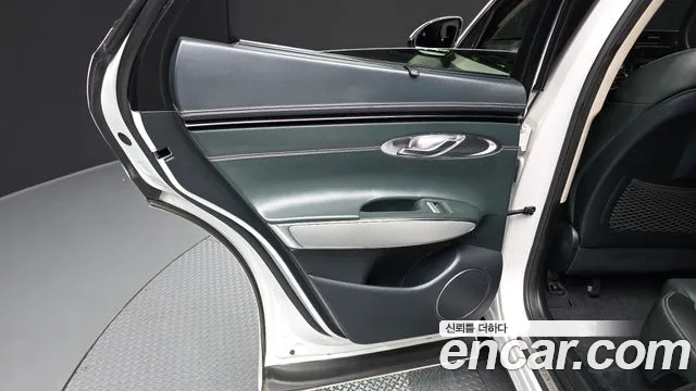 Genesis GV70 Electrified — Фото автомобиля 14