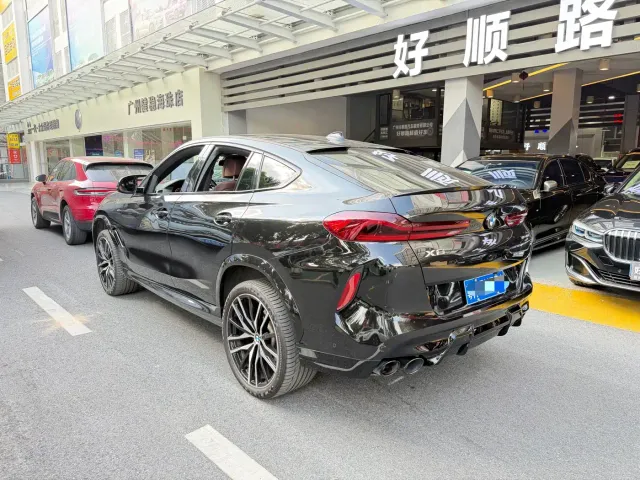 BMW X6 — Фото автомобиля 5
