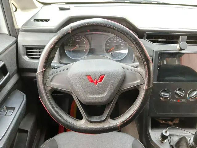 Wuling Hongguang Plus — Фото автомобиля 7