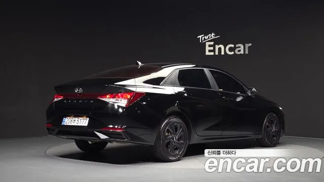 Hyundai AVANTE Avante (CN7) — Фото автомобиля 2