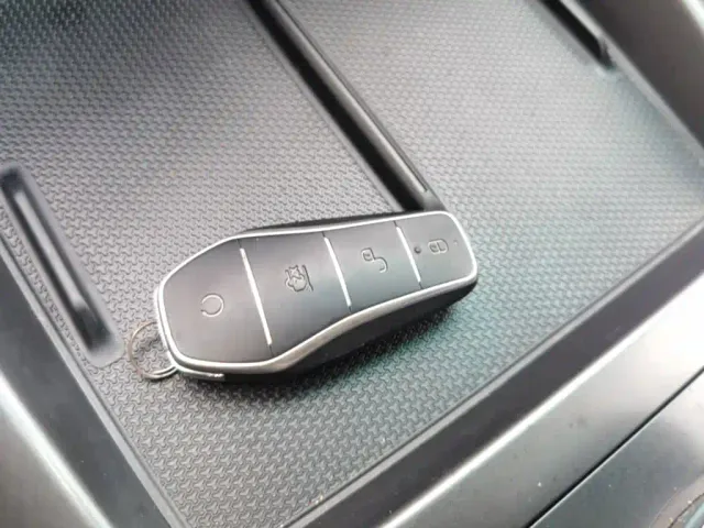 BYD Qin PLUS — Фото автомобиля 8