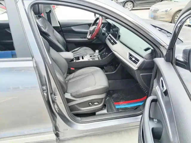 Chery Tiggo 8 — Фото автомобиля 13