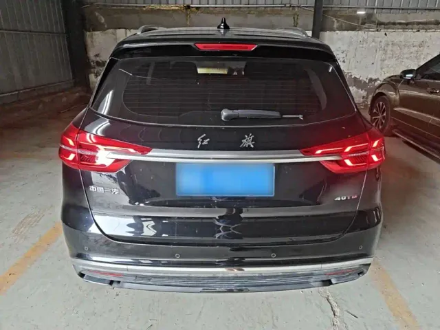Hongqi HS5 — Фото автомобиля 3