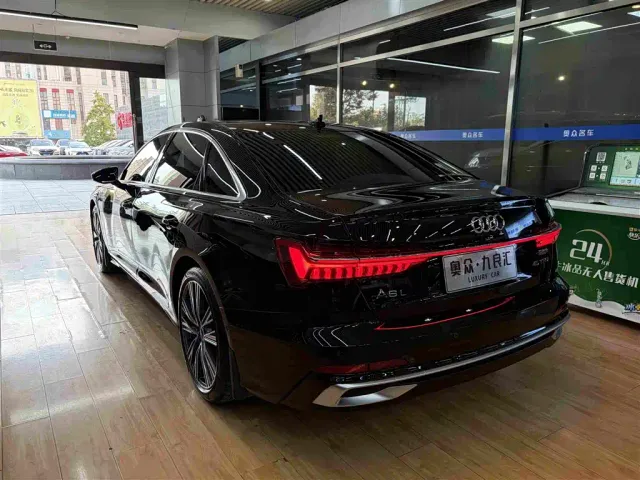 Audi A6L — Фото автомобиля 18